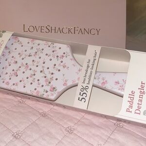 LoveShackFancy x Wet Brush Paddle Detangler